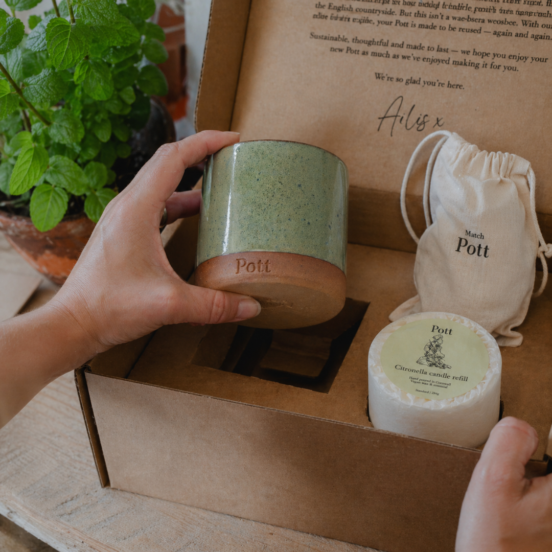CitronellaRefillableCandle-Packaging.png