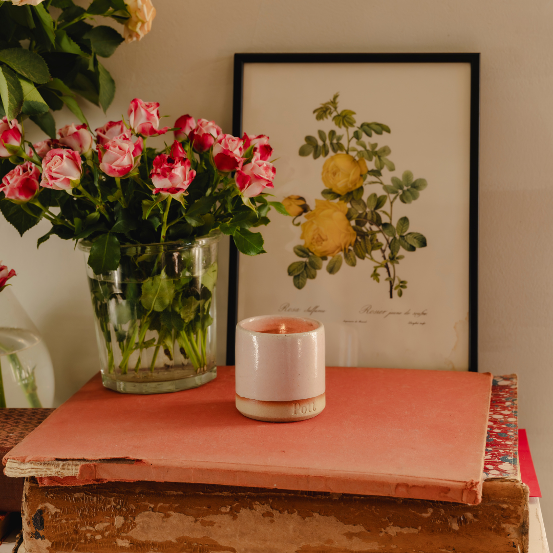 Roses-PetiteCandle.png